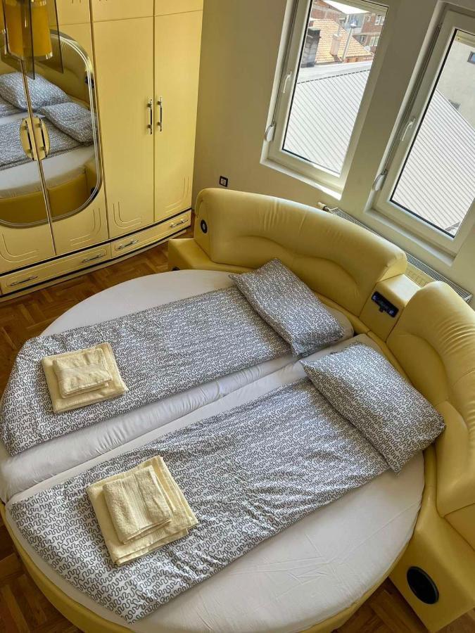Apartment Alpi Печ Экстерьер фото