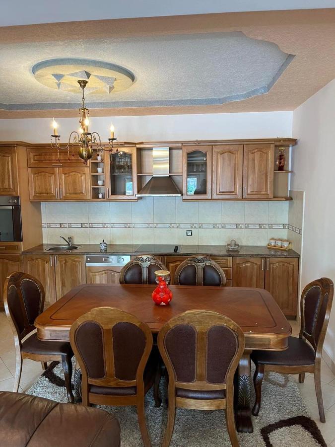 Apartment Alpi Печ Экстерьер фото