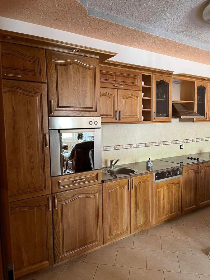 Apartment Alpi Печ Экстерьер фото