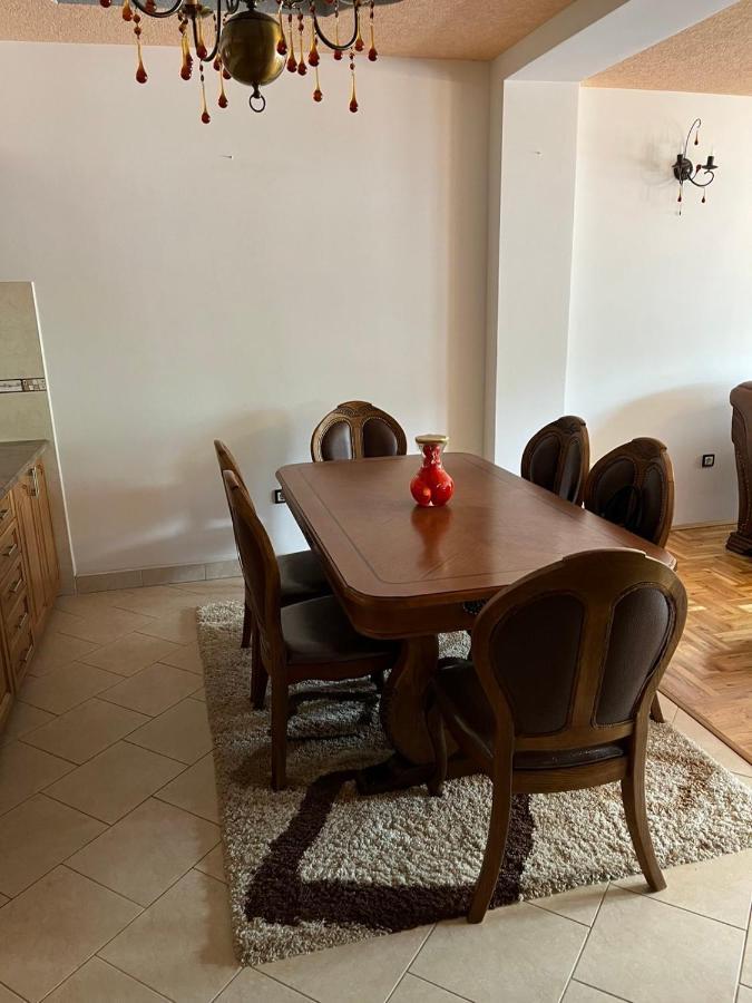 Apartment Alpi Печ Экстерьер фото