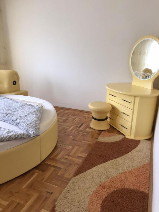 Apartment Alpi Печ Экстерьер фото